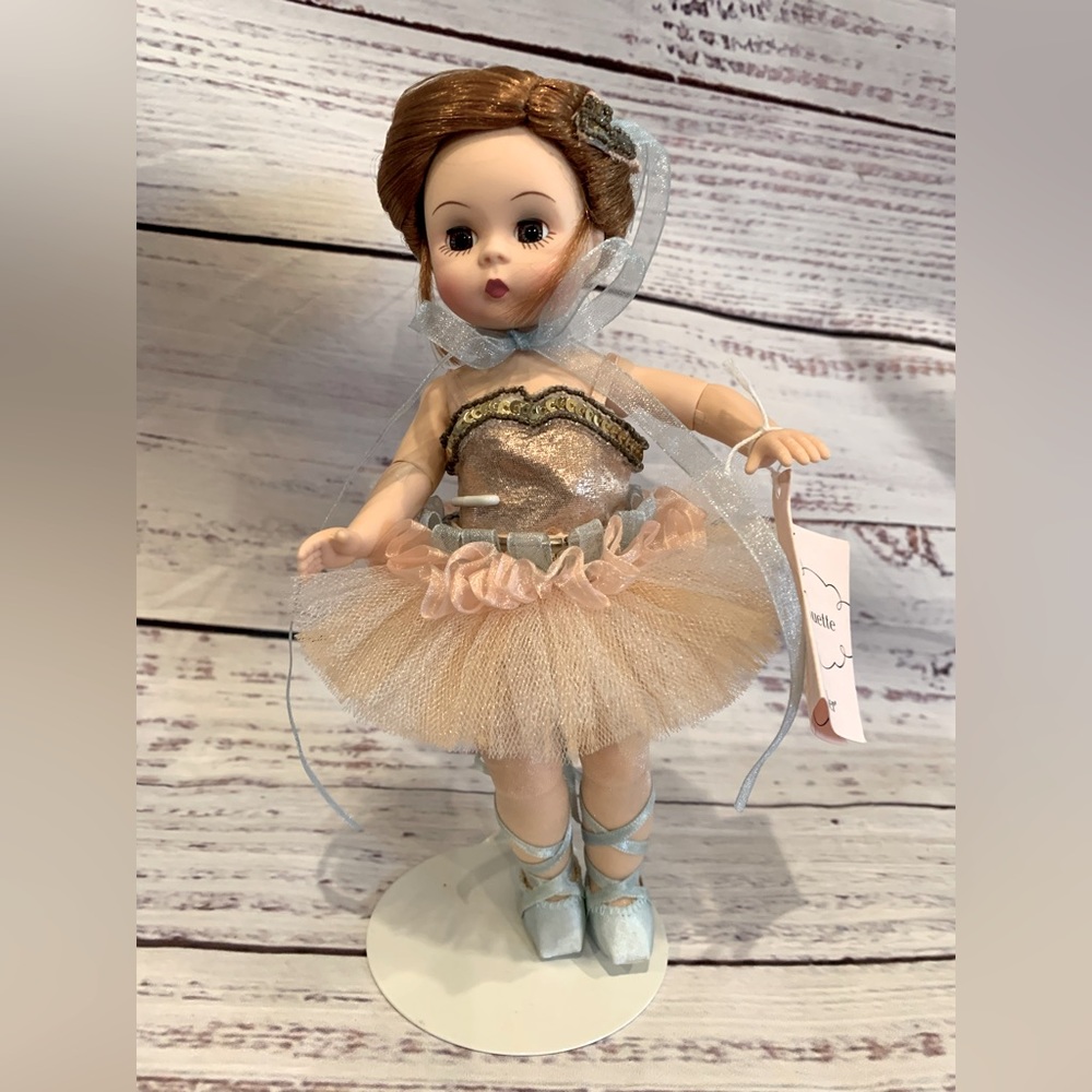 Madame Alexander - Peach Pirouette - with box - 8”